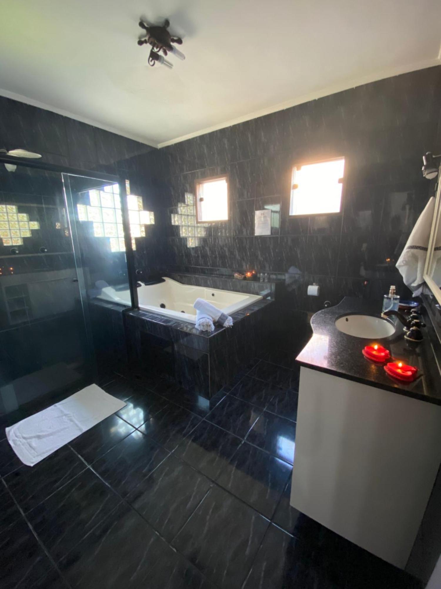 Bahan Suites Privativas - Ideal Para Casais Ubatuba Exterior foto